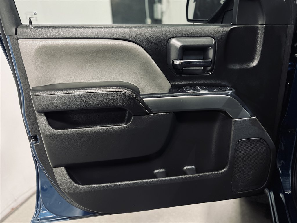 2018 Chevrolet Silverado 1500 LT - Photo 11