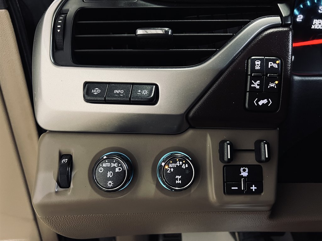 2020 Chevrolet Tahoe Premier - Photo 26