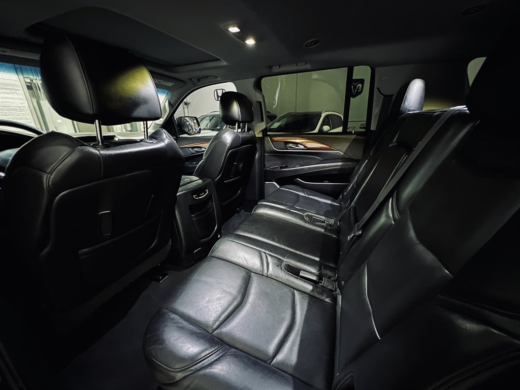 2019 Cadillac Escalade ESV Luxury - Photo 12