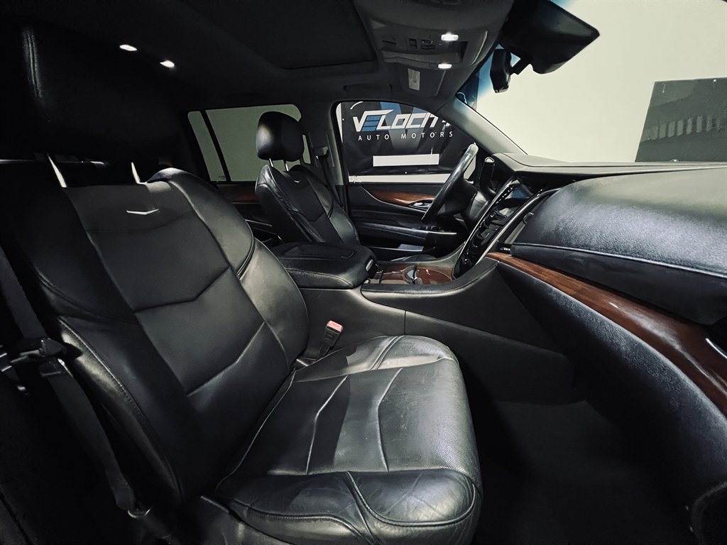 2019 Cadillac Escalade ESV Luxury - Photo 17