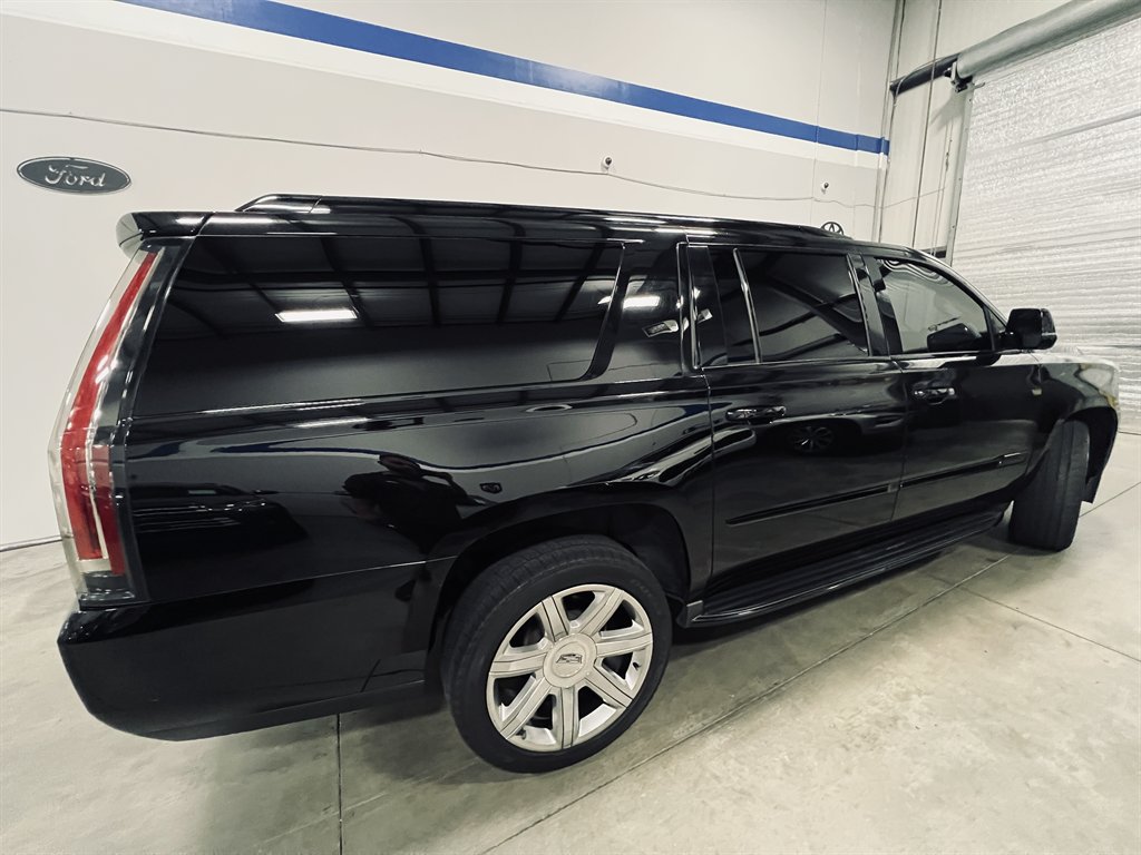 2019 Cadillac Escalade ESV Luxury - Photo 7