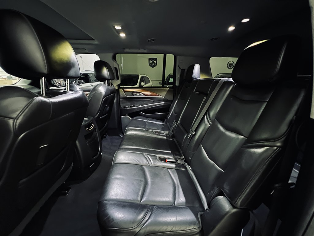 2019 Cadillac Escalade ESV Luxury - Photo 11
