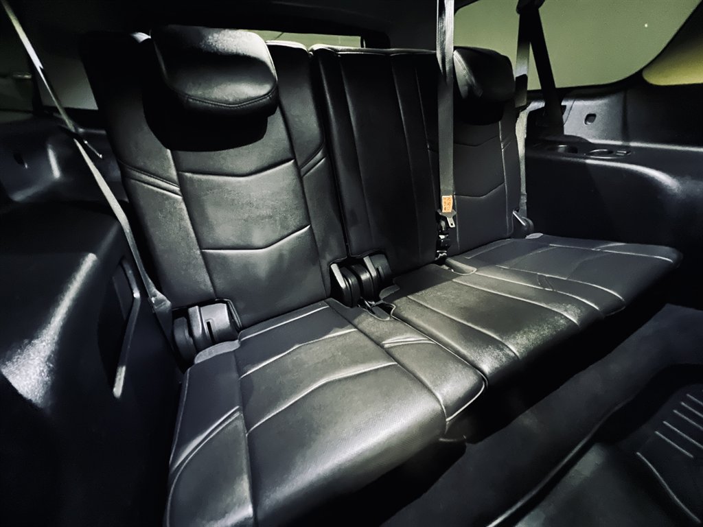 2019 Cadillac Escalade ESV Luxury - Photo 15