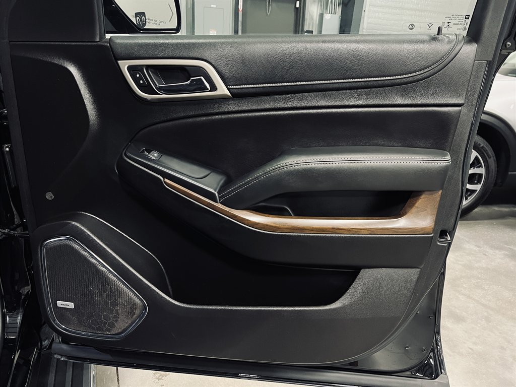 2019 GMC Yukon XL Denali - Photo 19