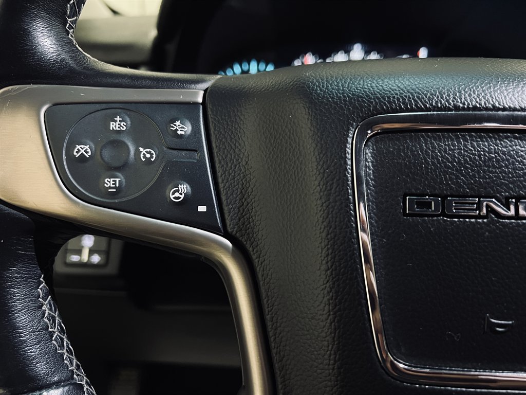 2019 GMC Yukon XL Denali - Photo 24