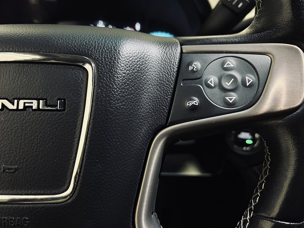 2019 GMC Yukon XL Denali - Photo 23