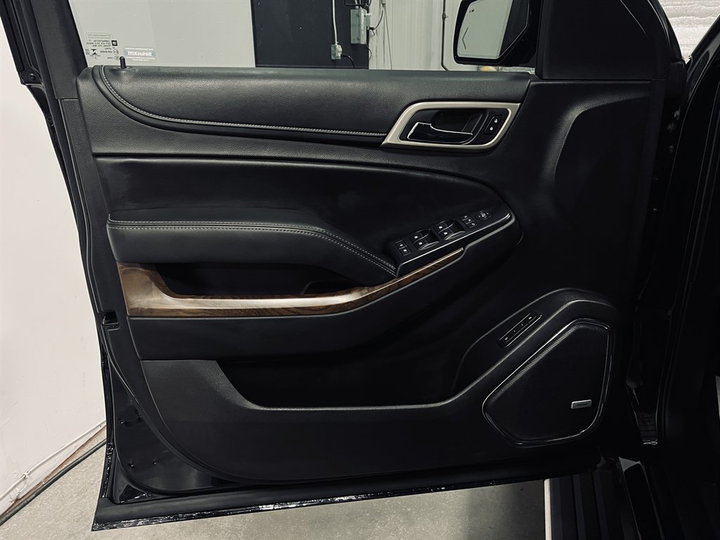 2019 GMC Yukon XL Denali - Photo 11