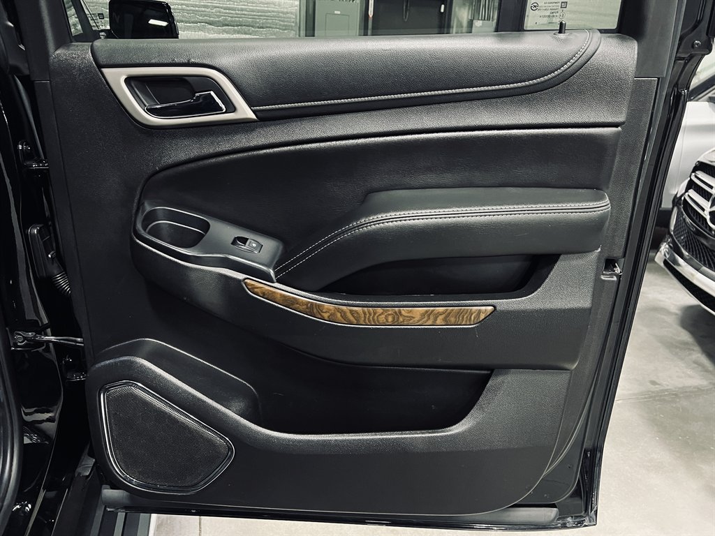 2019 GMC Yukon XL Denali - Photo 17